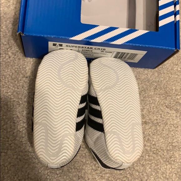 Adidas Superstar Crib Shoe - Picture 6 of 7